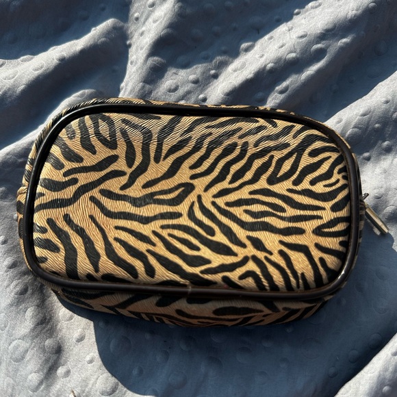 Falchi Sport Small Makeup Bag - Picture 8 of 10